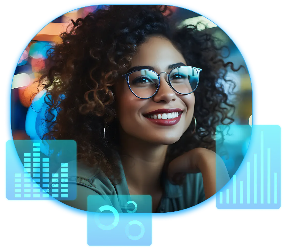 Mulher de óculos sorrindo